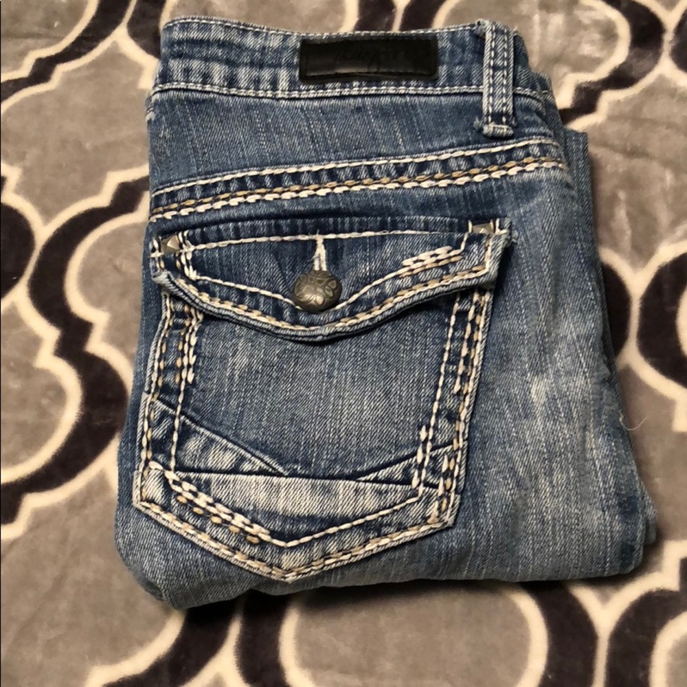 Daytrip Leo Bootcut Jeans